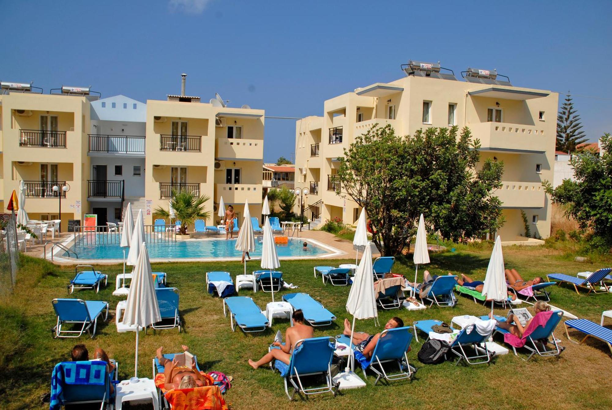 Sunshine Studios & Apartments Сталида Экстерьер фото